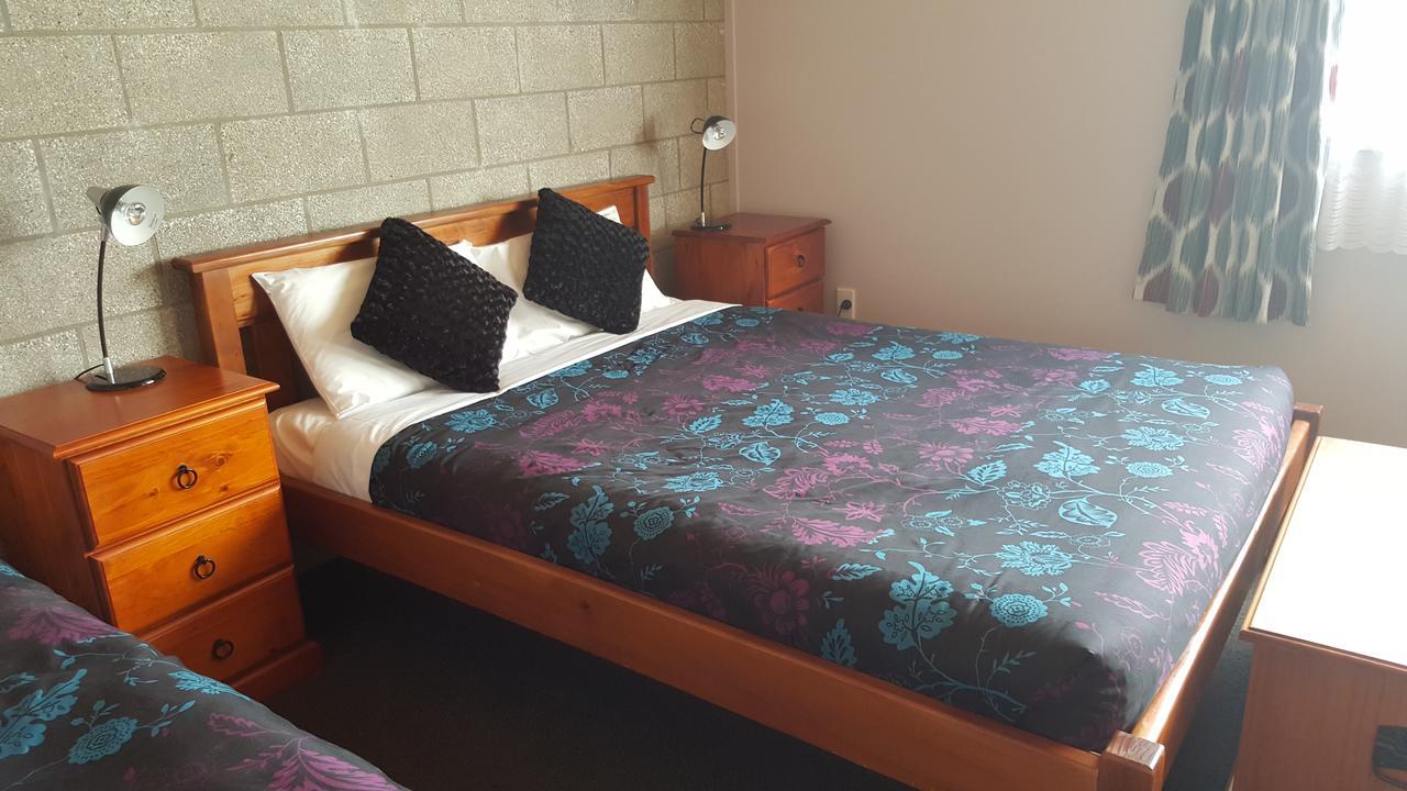 Abbey Court Motel Coromandel エクステリア 写真