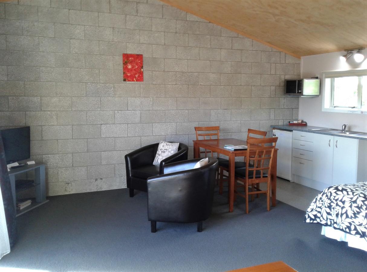 Abbey Court Motel Coromandel エクステリア 写真