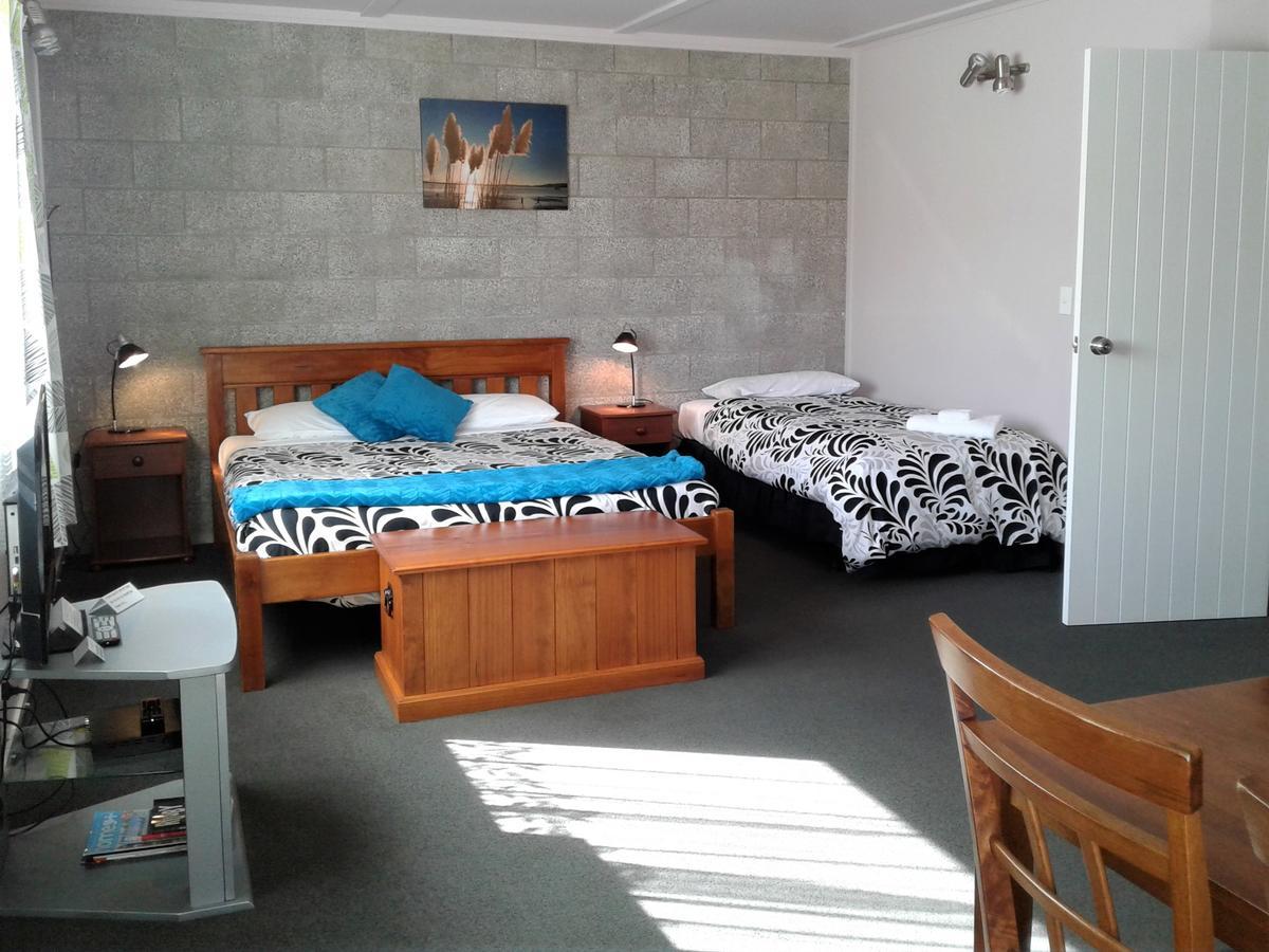Abbey Court Motel Coromandel エクステリア 写真